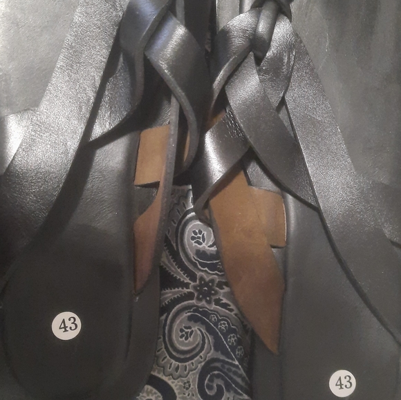 COPY - African natural materials - Picture 7 of 10